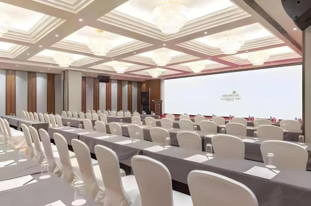 Shijiazhuang International Building Hotel Dış mekan fotoğraf